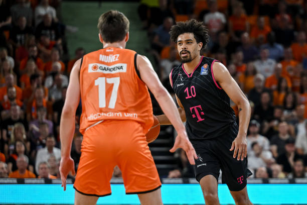 光表现为比 光表现为比